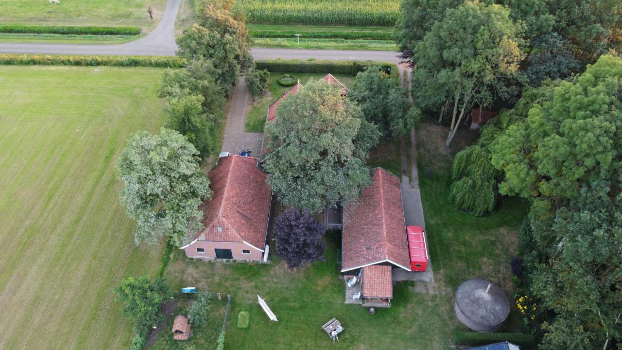 Thil'S Bed And Breakfast Ambt Delden Exteriör bild