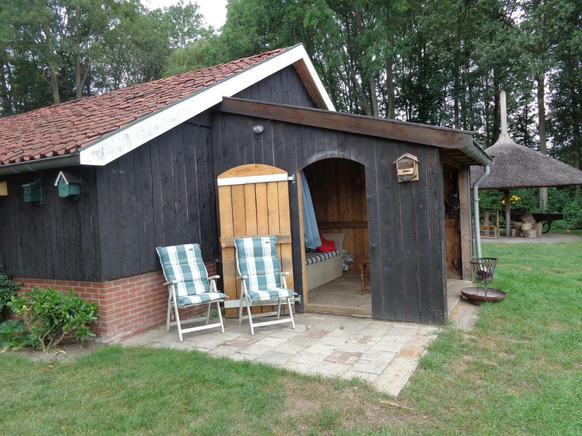 Thil'S Bed And Breakfast Ambt Delden Exteriör bild